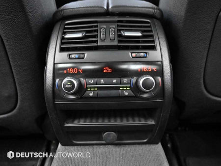 BMW 5-Series — photo 16