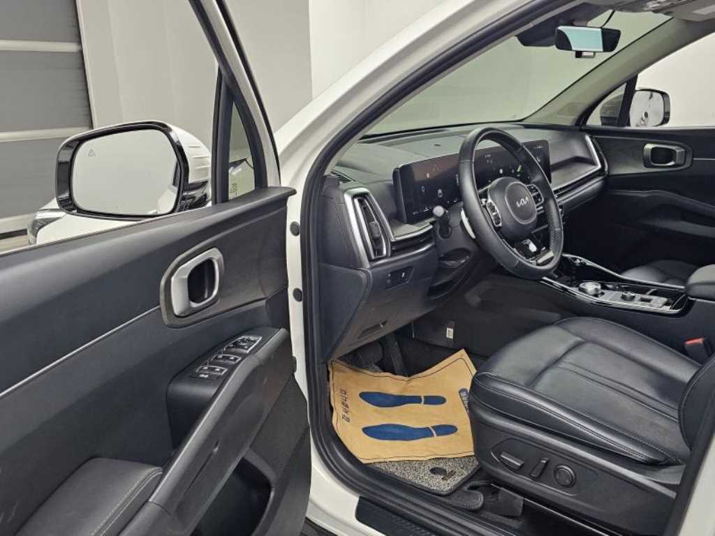 Kia Sorento — photo 14
