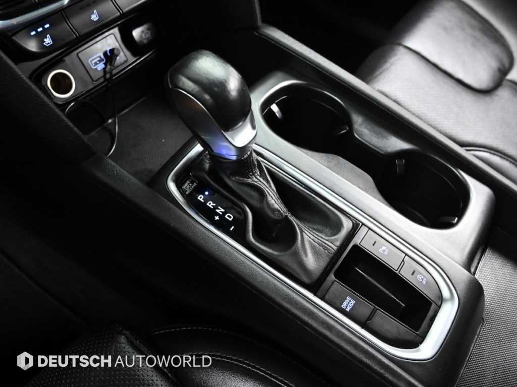 Hyundai Santafe — photo 18