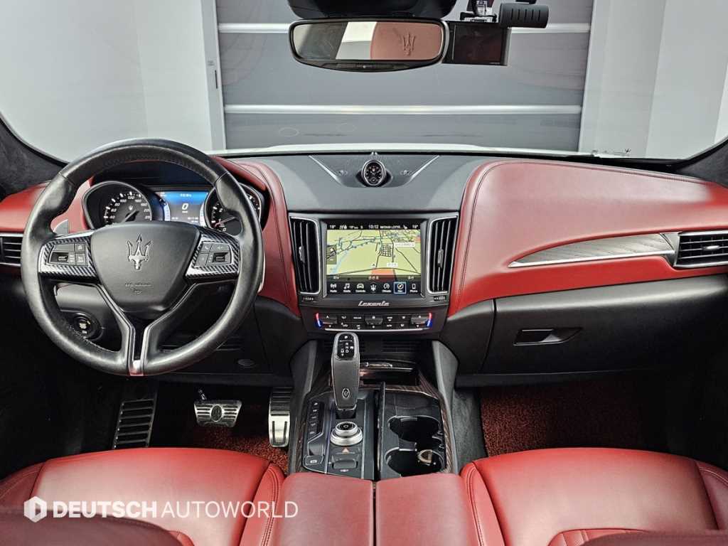 Maserati Levante — photo 07
