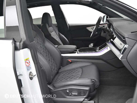 Audi Q8 — photo 10