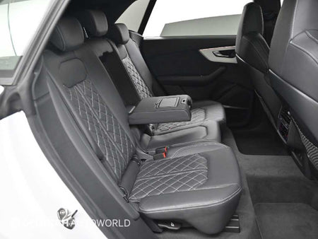 Audi Q8 — photo 12