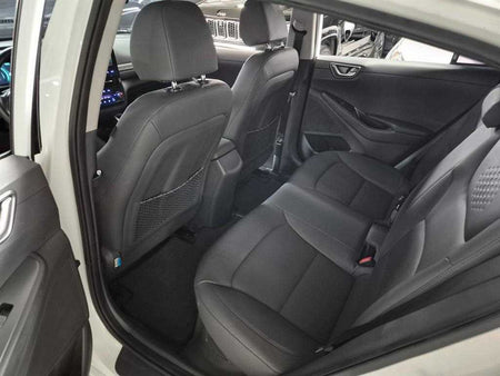 Hyundai Ioniq — photo 09