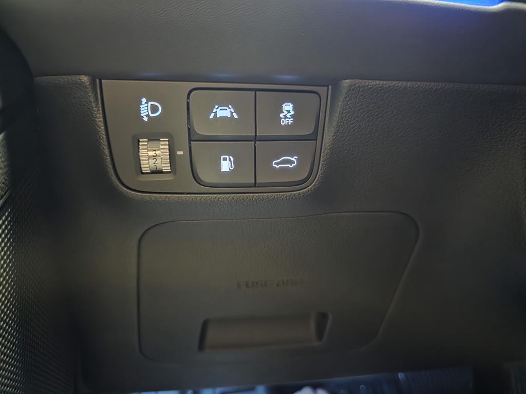 Hyundai Grandeur — photo 14