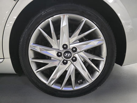 Hyundai Grandeur — photo 19