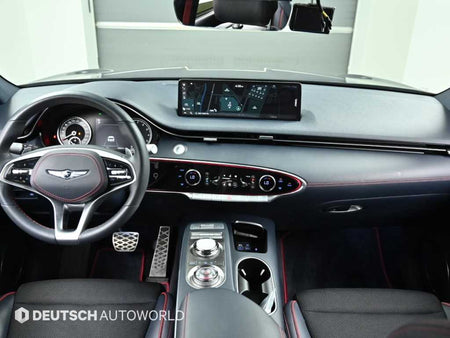 Genesis GV70 — photo 07