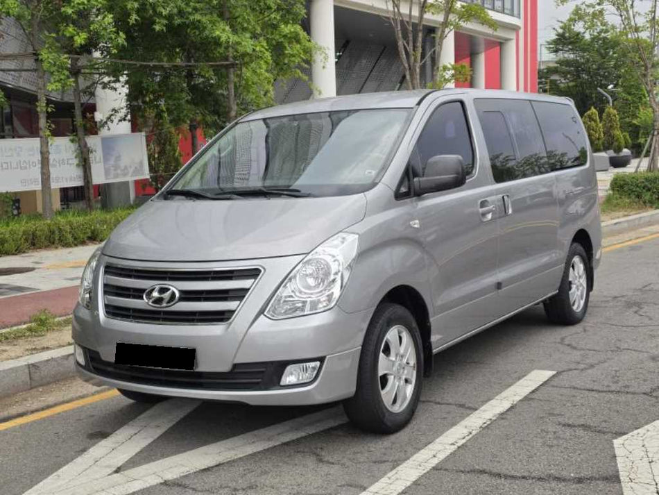 Hyundai Starex — photo 02