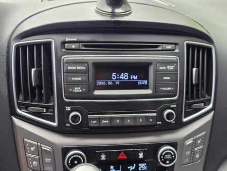 Hyundai Starex — photo 14