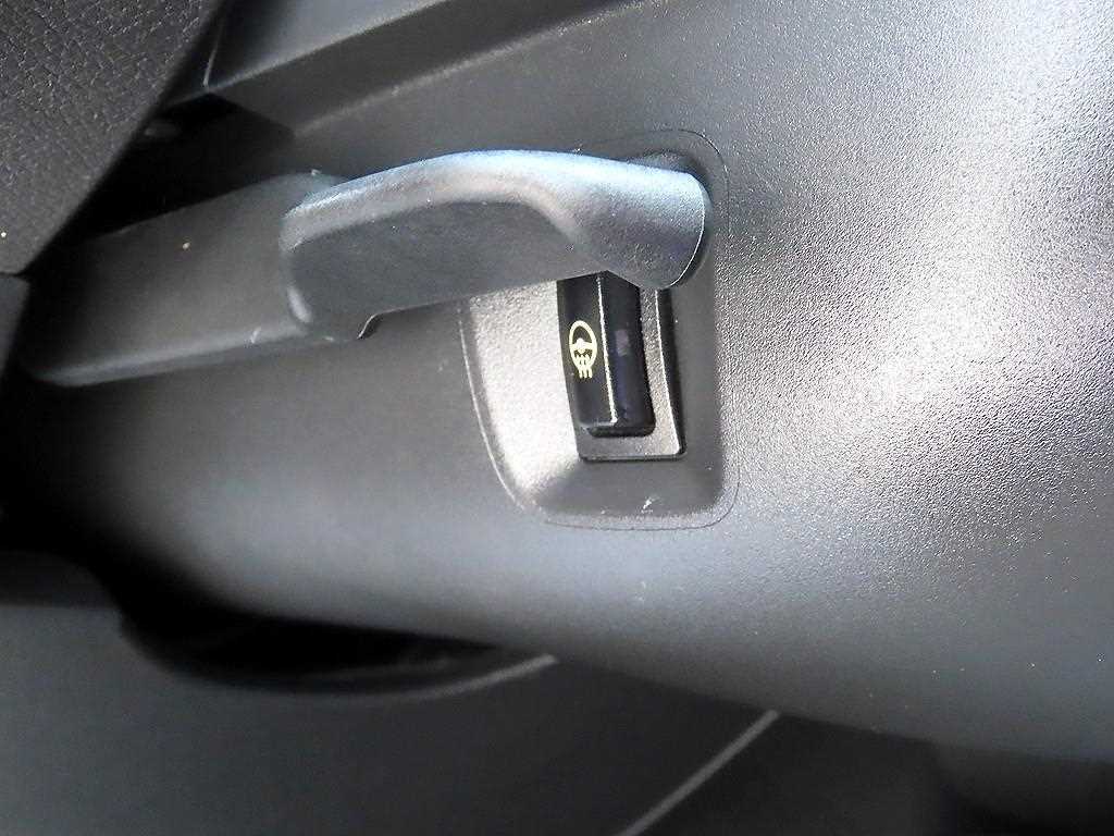BMW X2 (F39) — photo 13