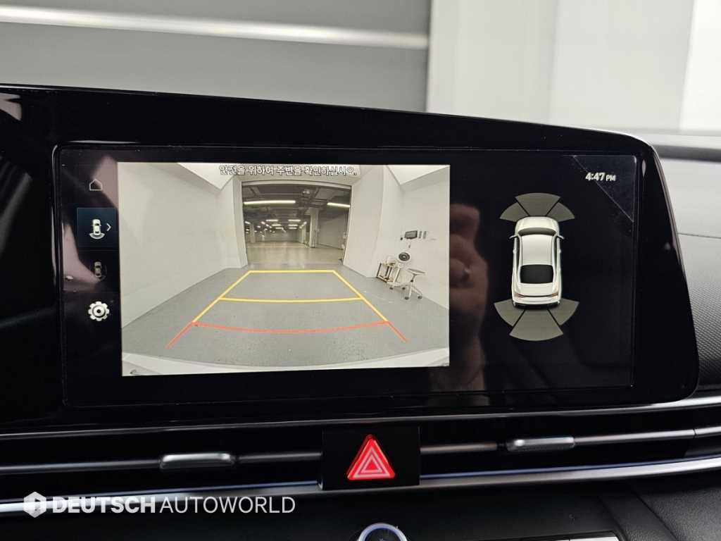 Hyundai Avante — photo 09