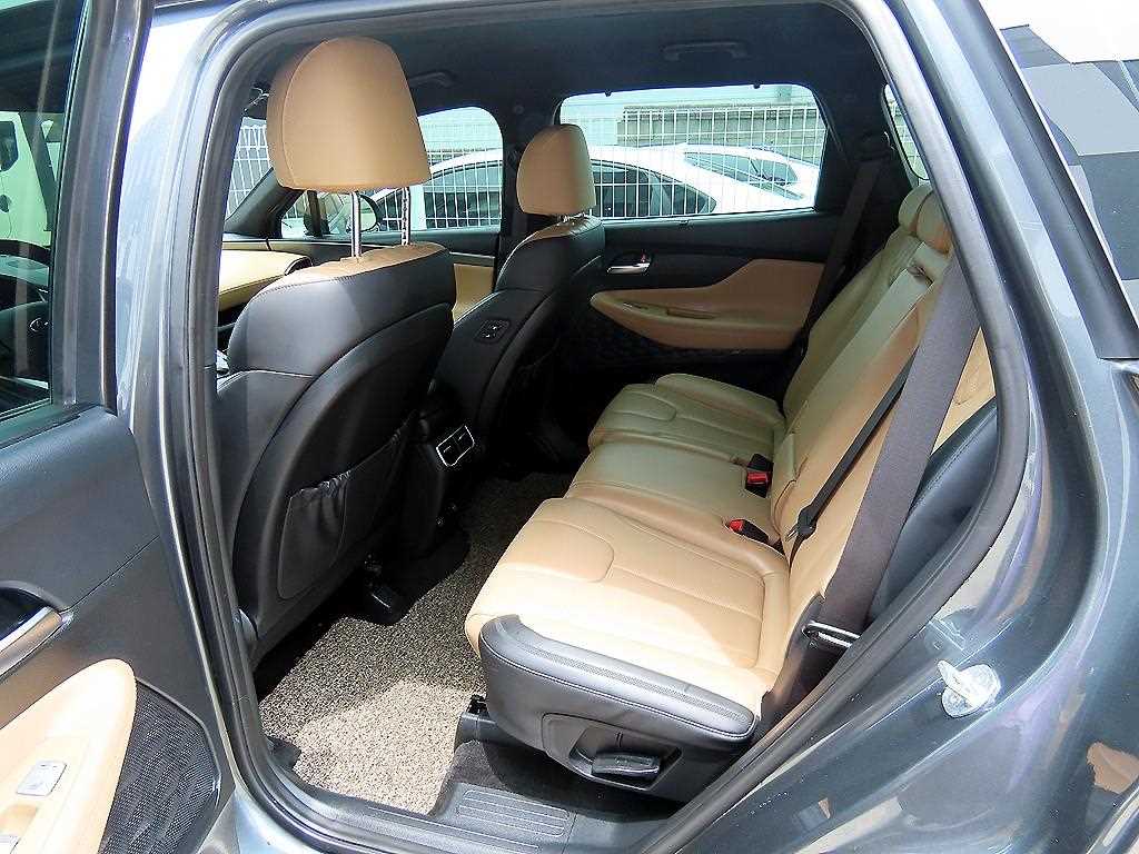 Hyundai Santafe — photo 06