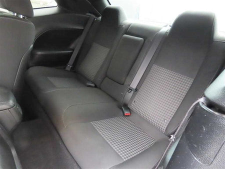 Dodge Challenger — photo 07