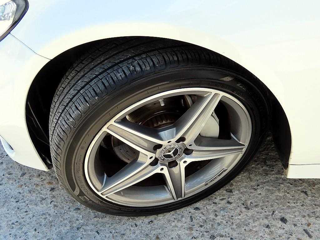 Mercedes-Benz C-Class — photo 20