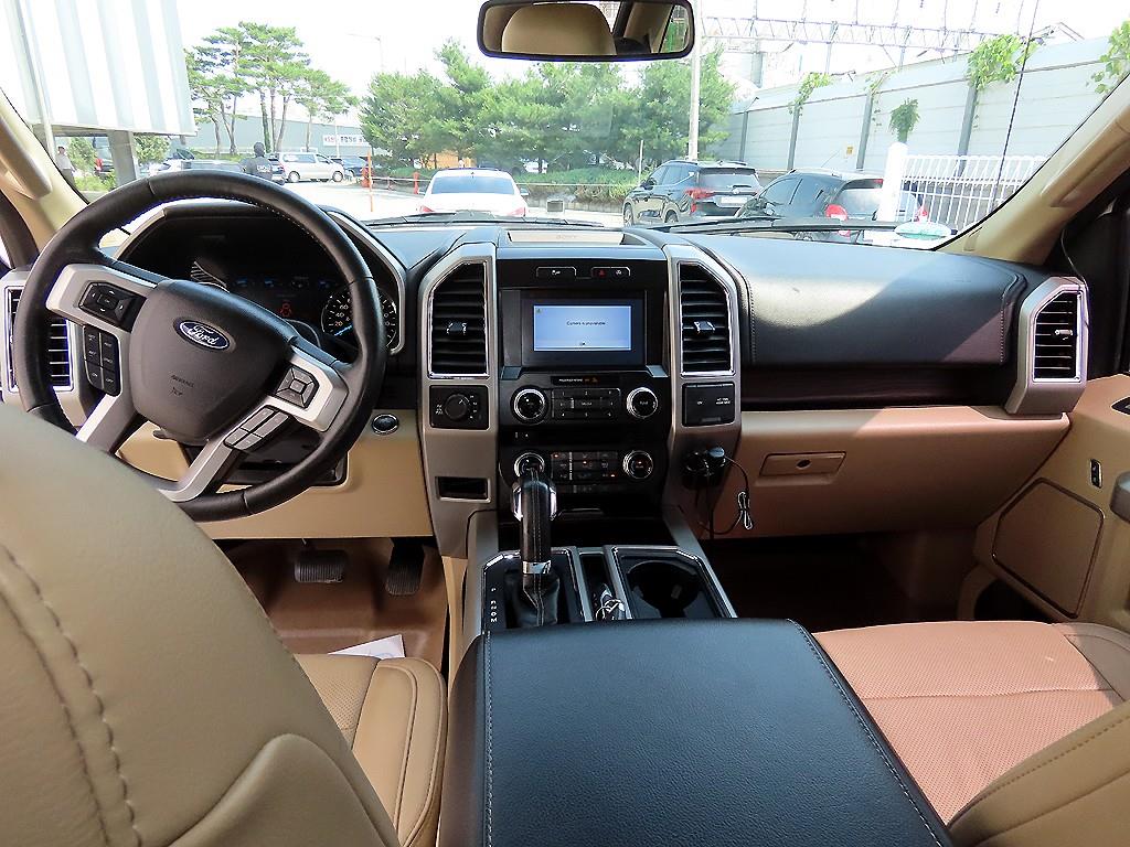 Ford F150 — photo 07