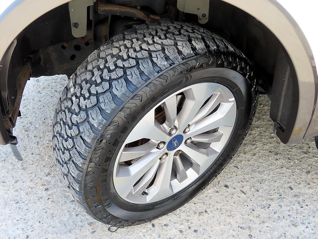 Ford F150 — photo 20