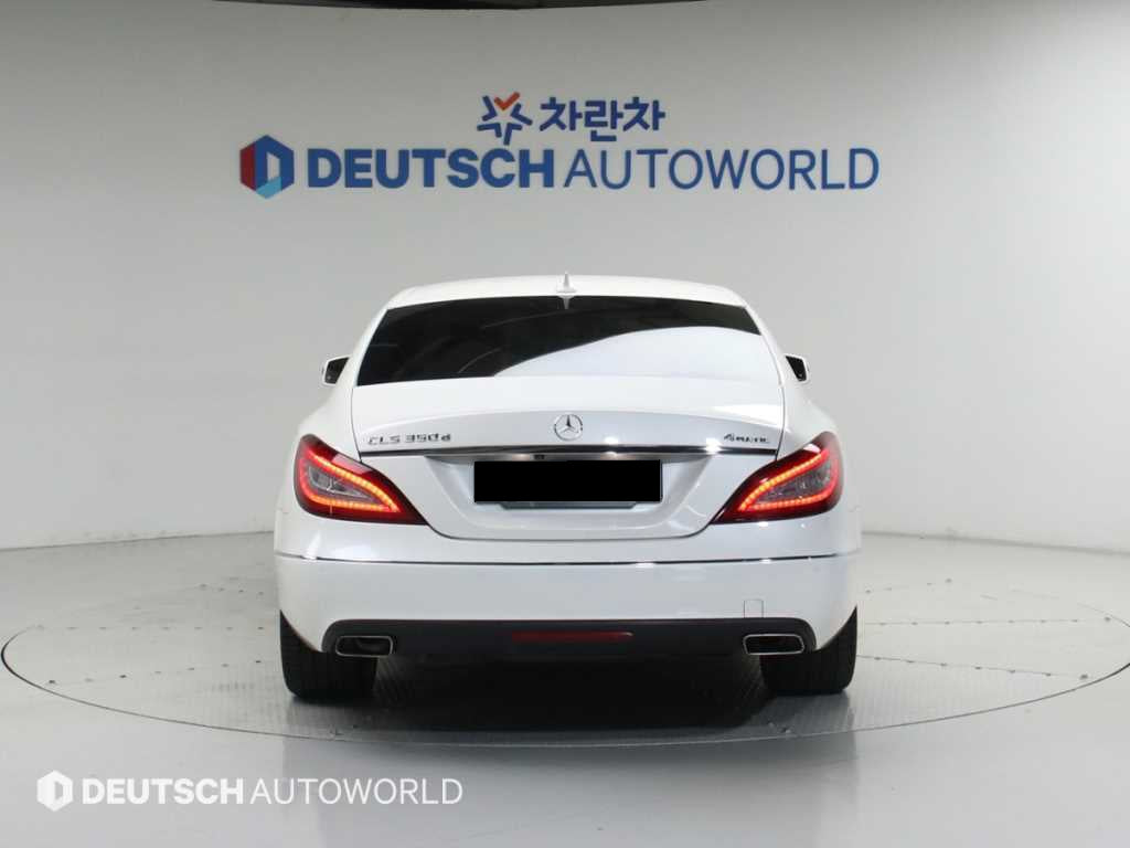 Mercedes-Benz CLS-Class — photo 04