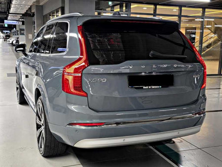 Volvo XC90 — photo 05