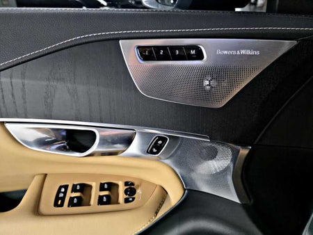 Volvo XC90 — photo 11