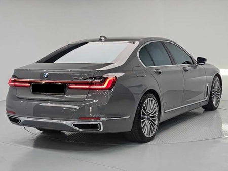 BMW 7-Series — photo 03