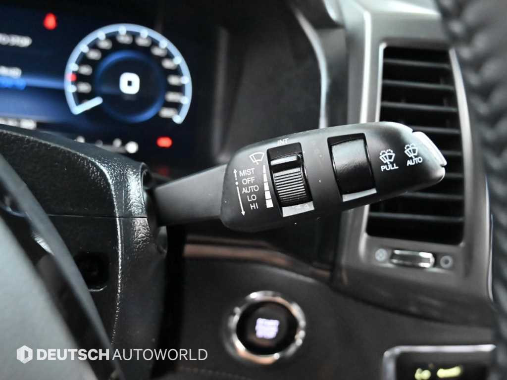 KGM Rexton — photo 17