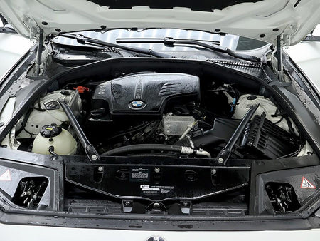 BMW 5-Series — photo 07