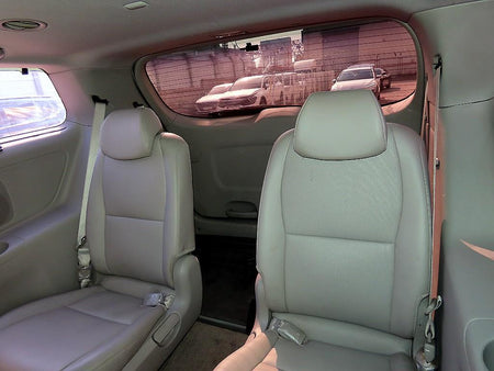Kia Carnival — photo 07