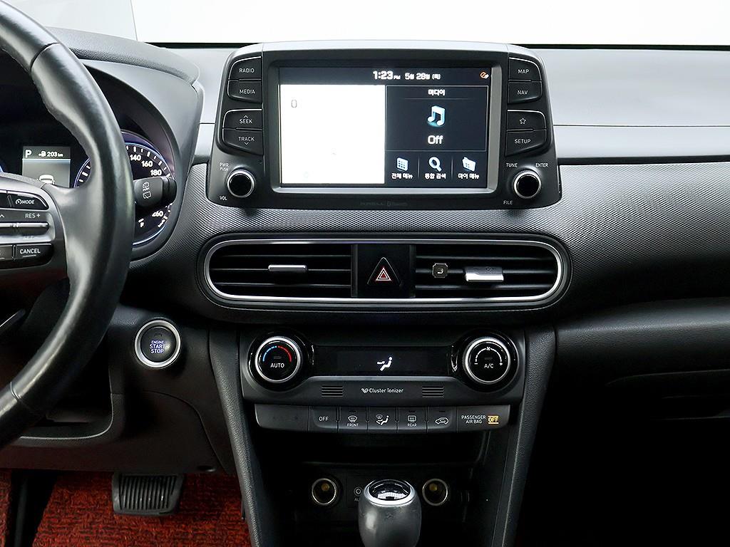 Hyundai Kona — photo 09