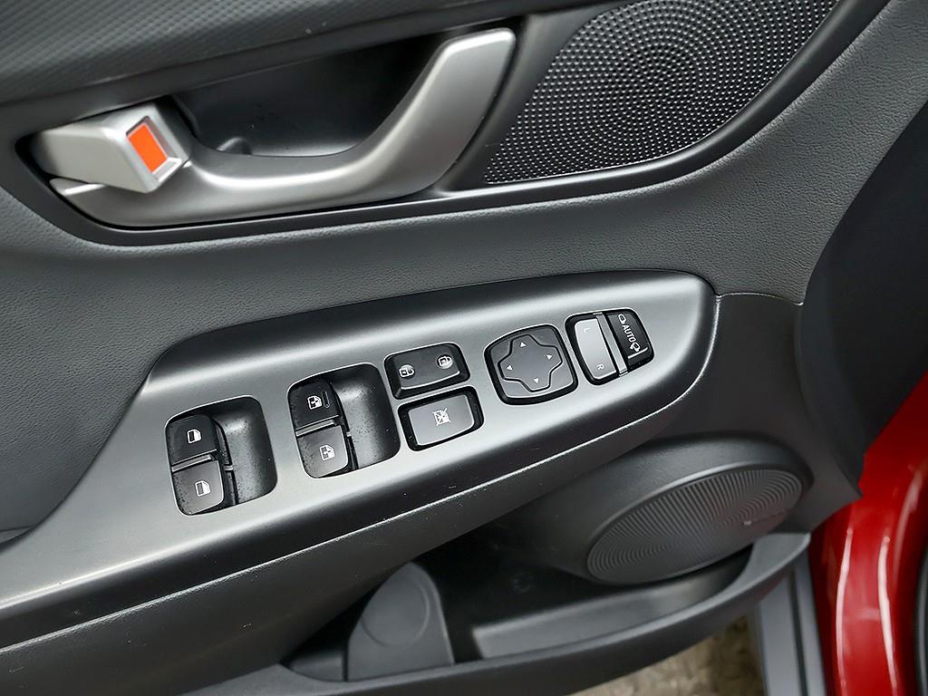 Hyundai Kona — photo 14
