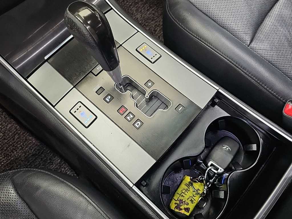 Hyundai Veracruz — photo 08