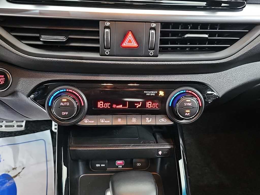 Kia K3 — photo 10
