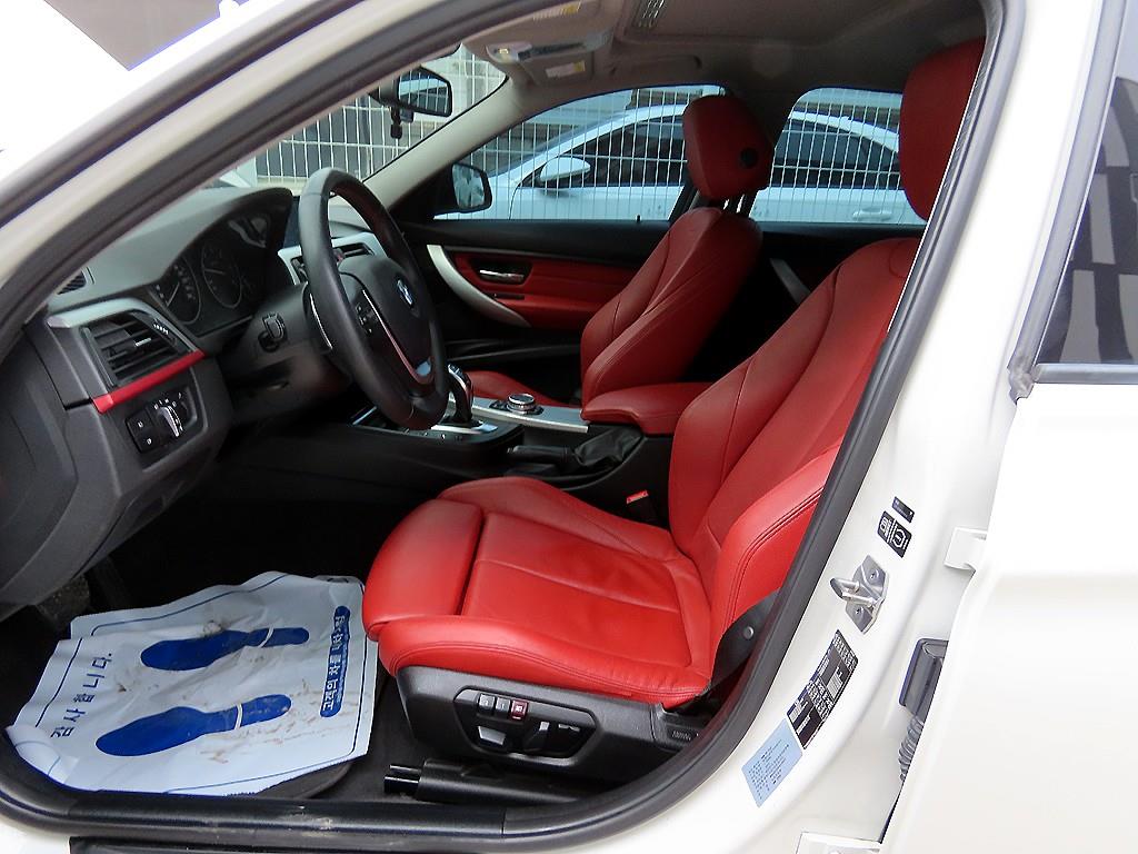 BMW 3-Series — photo 05