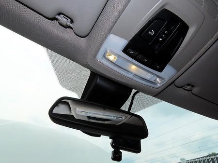 BMW 3-Series — photo 16