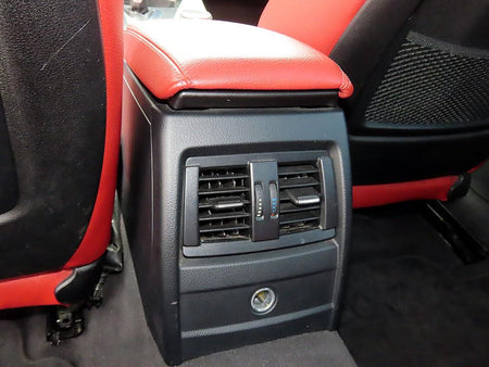 BMW 3-Series — photo 17