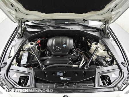 BMW 5-Series — photo 07