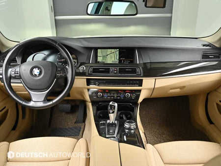 BMW 5-Series — photo 08