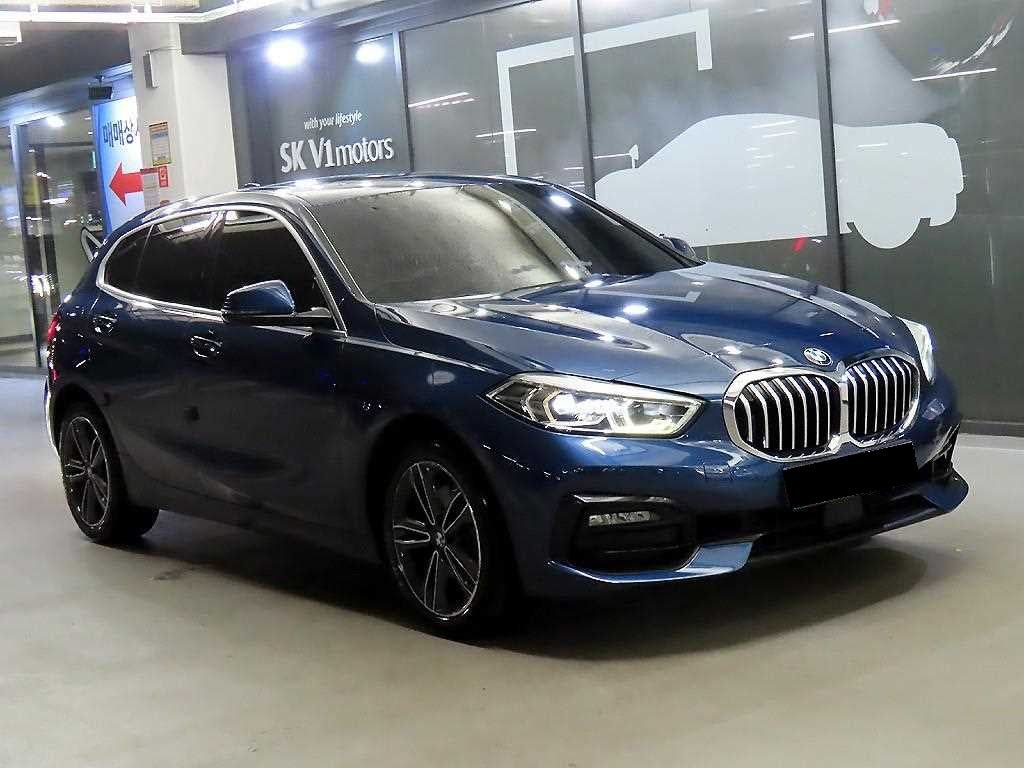 BMW 1-Series — photo 01