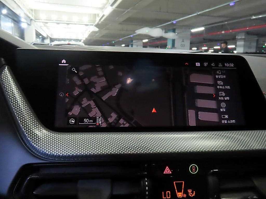 BMW 1-Series — photo 13