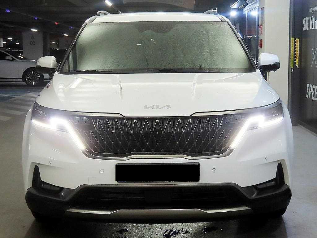 Kia Carnival — photo 02