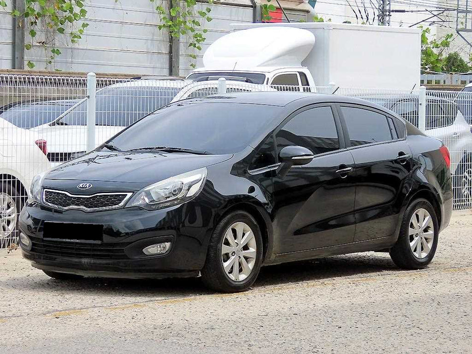 Kia pride — photo 02