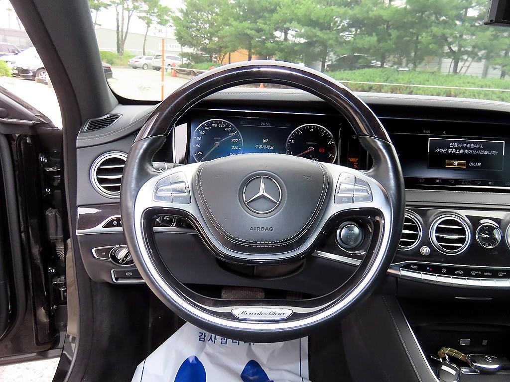 Mercedes-Benz S-Class — photo 08