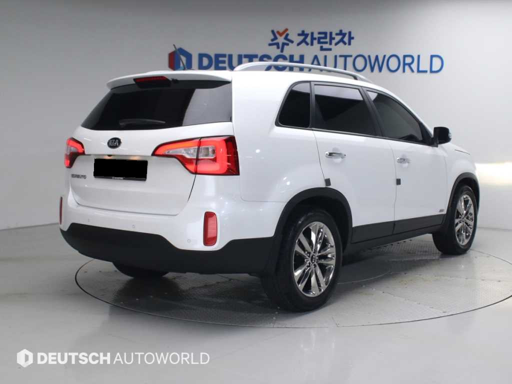Kia Sorento — photo 02