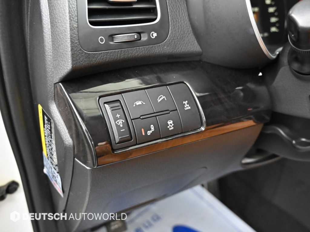 Kia Sorento — photo 17