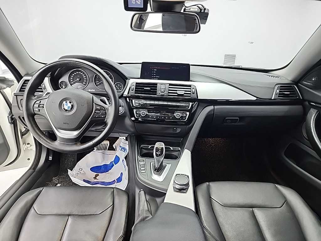 BMW 4-Series — photo 07