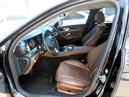 Mercedes-Benz E-Class — photo 05