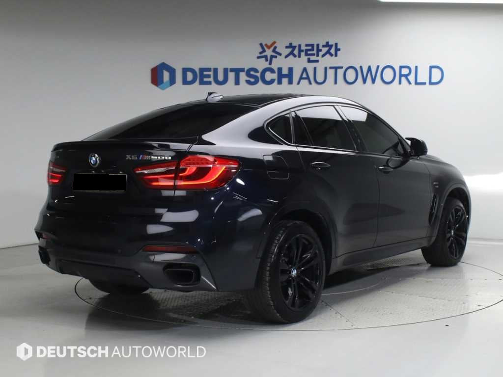 BMW X6 — photo 02