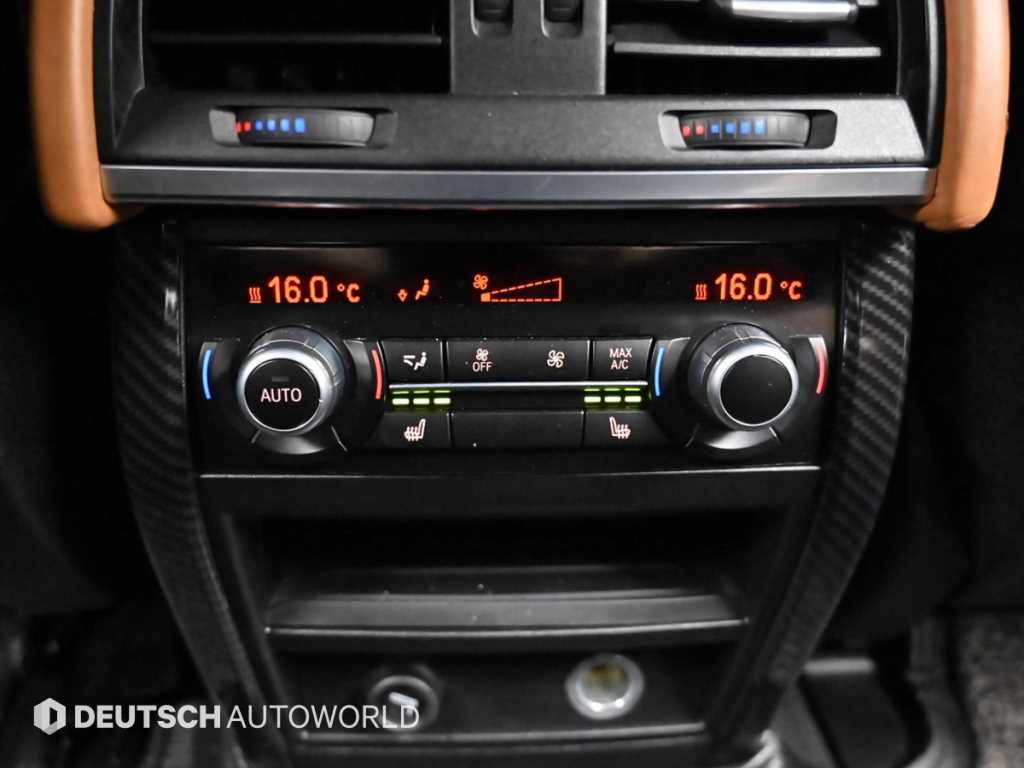 BMW X6 — photo 16