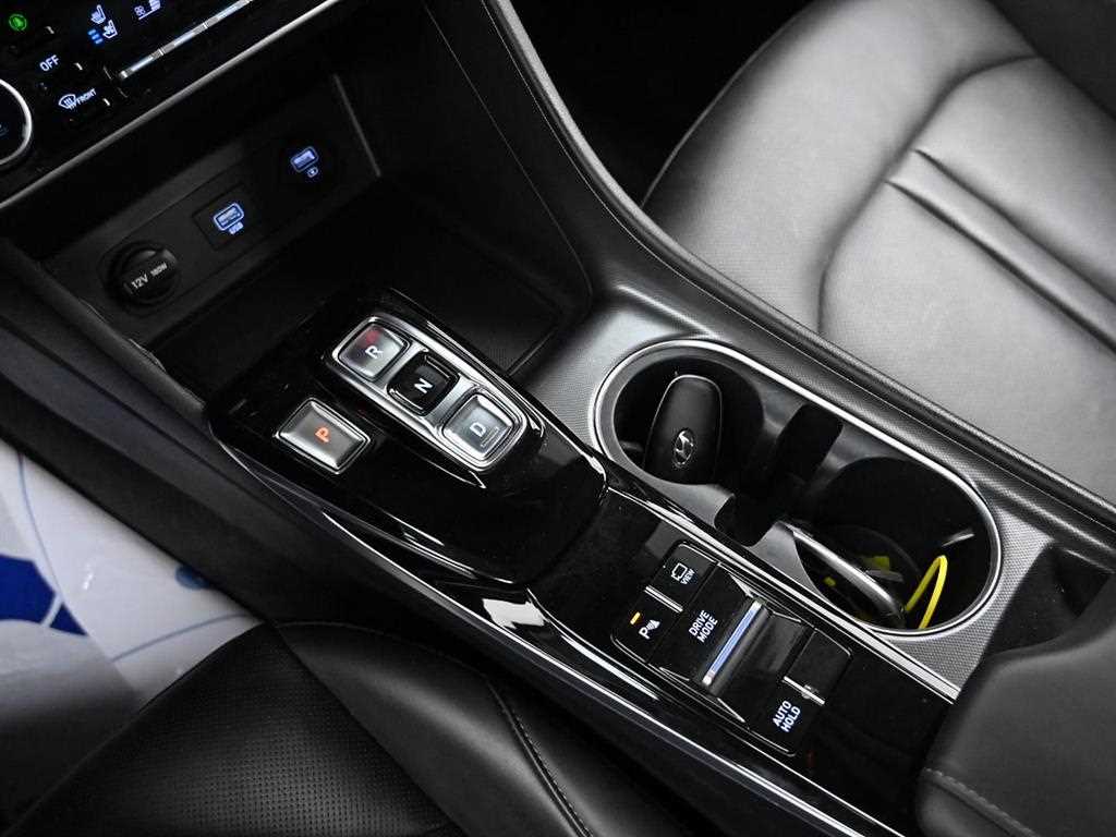Hyundai Sonata — photo 09