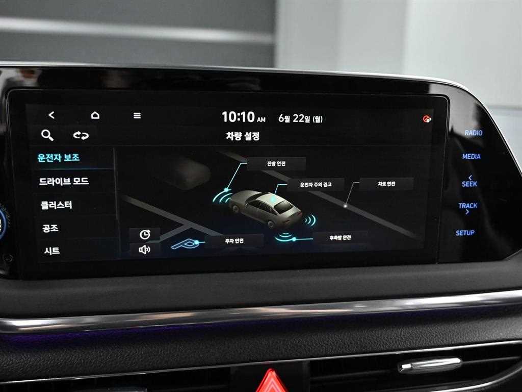 Hyundai Sonata — photo 17