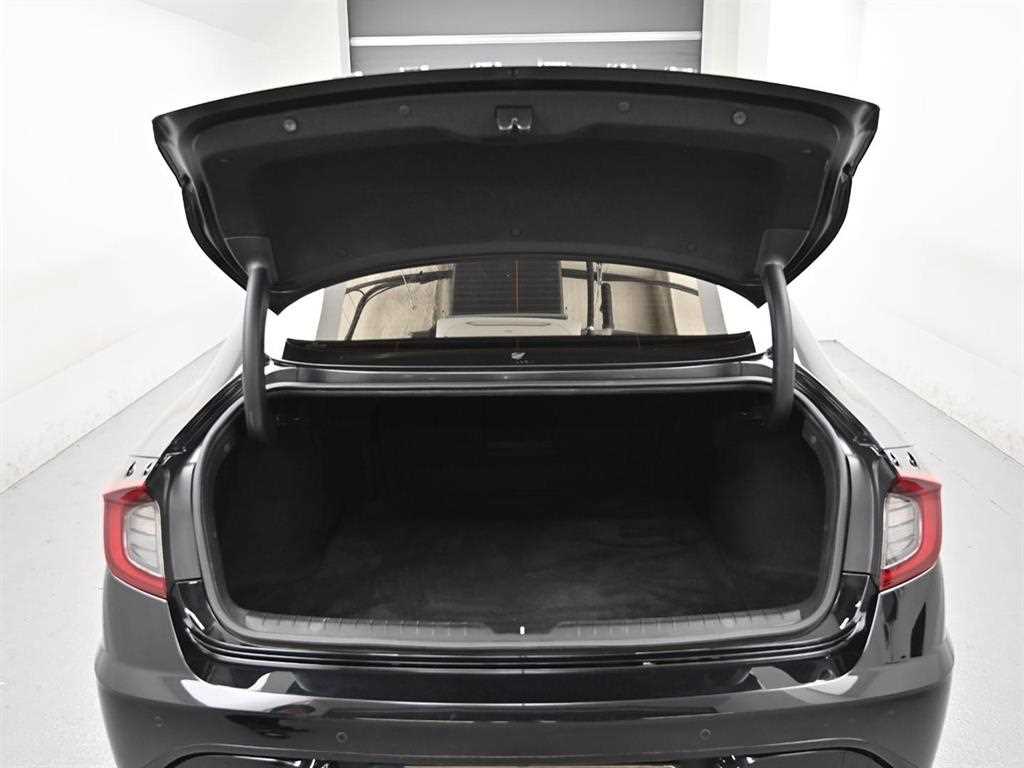 Hyundai Sonata — photo 19