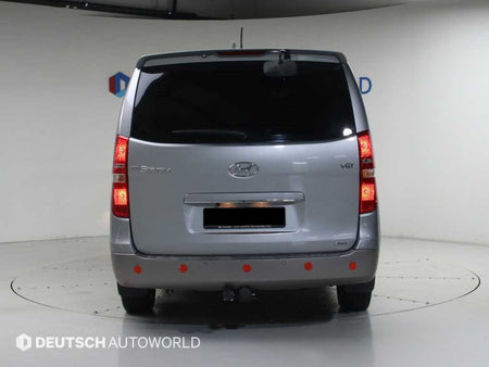 Hyundai Starex — photo 04